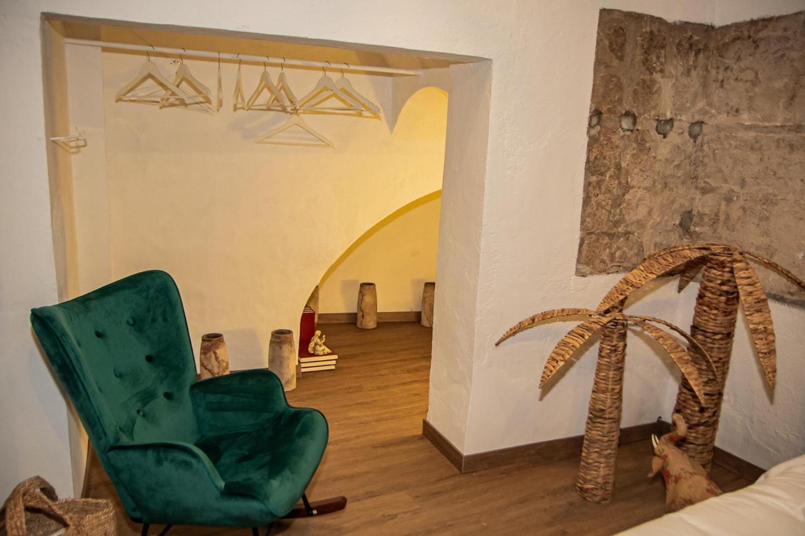 Casa Senorial Piedrachica Hotel Sevilla Bagian luar foto